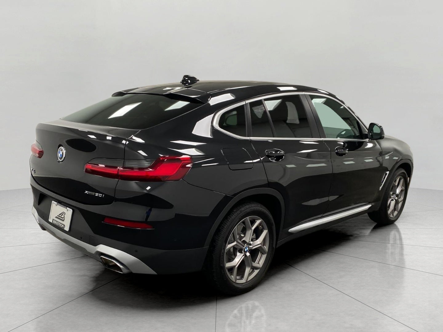 2023 BMW X4 xDrive30i Sports Activity Coupe