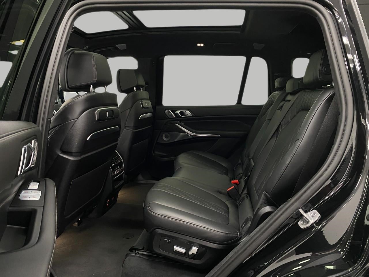 2023 BMW X7 M60i Sports Activity Vehicle