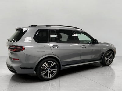 2026 BMW X7 M60i Sports Activity Vehicle