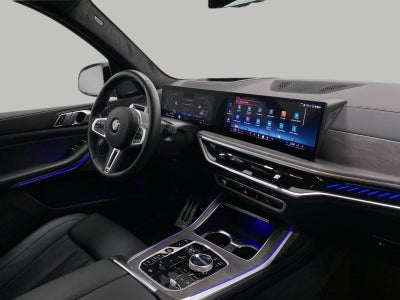 2026 BMW X7 M60i Sports Activity Vehicle