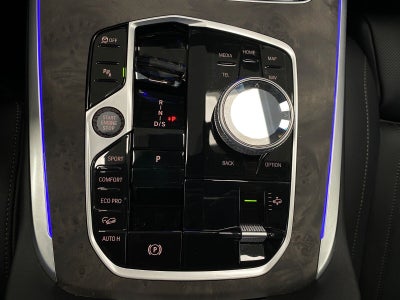2026 BMW X7 M60i Sports Activity Vehicle