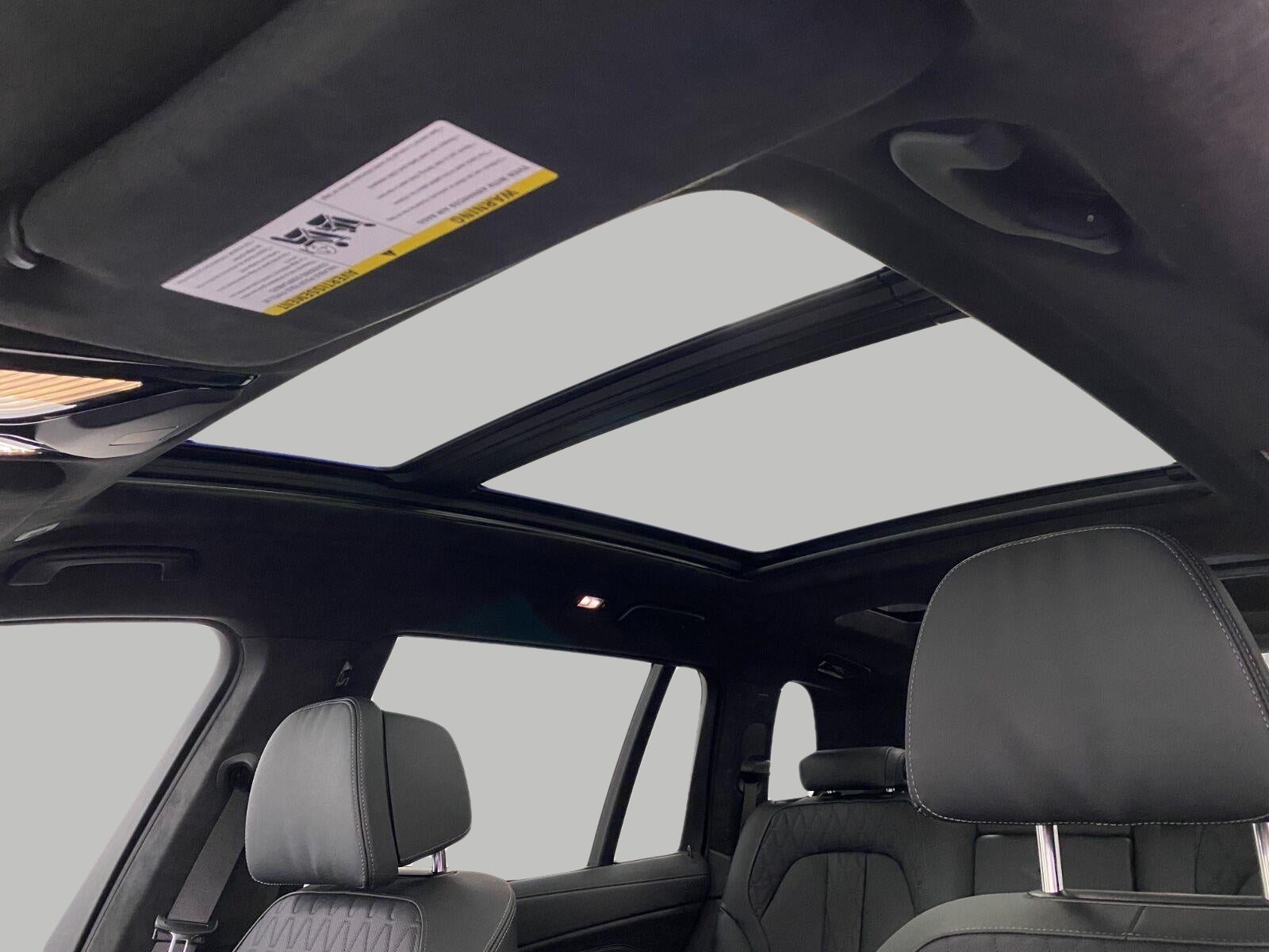 2026 BMW X7 M60i Sports Activity Vehicle