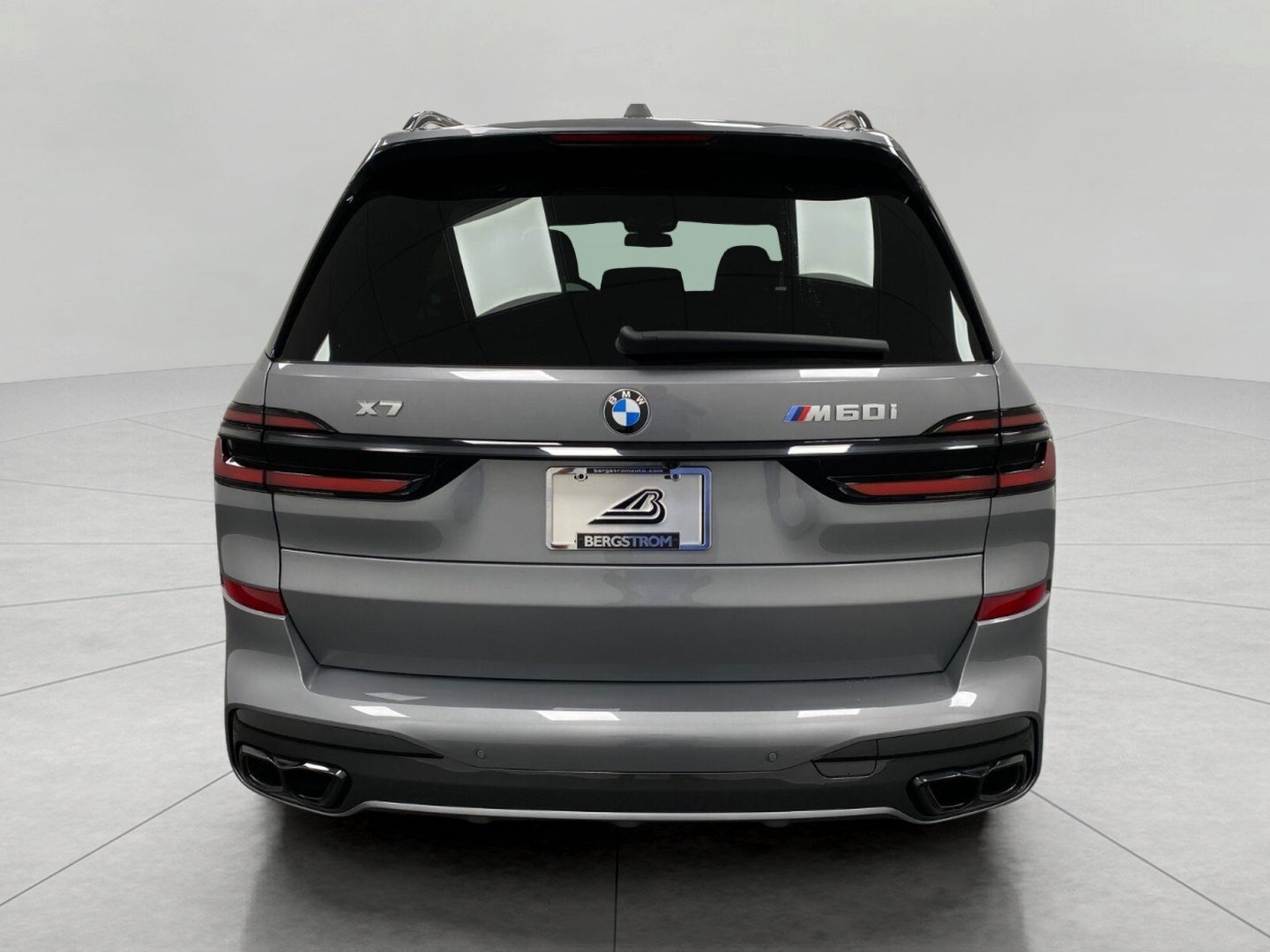 2026 BMW X7 M60i Sports Activity Vehicle