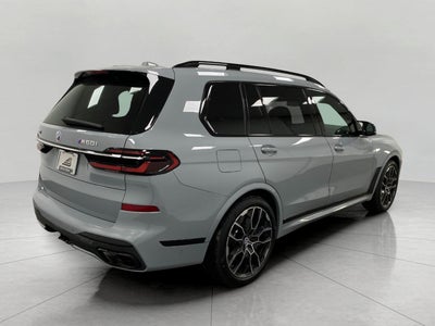 2023 BMW X7 M60i Sports Activity Vehicle