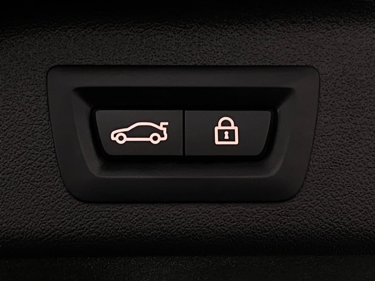 2023 BMW X7 M60i Sports Activity Vehicle