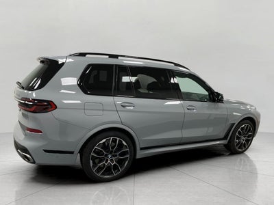 2025 BMW X7 M60i Sports Activity Vehicle