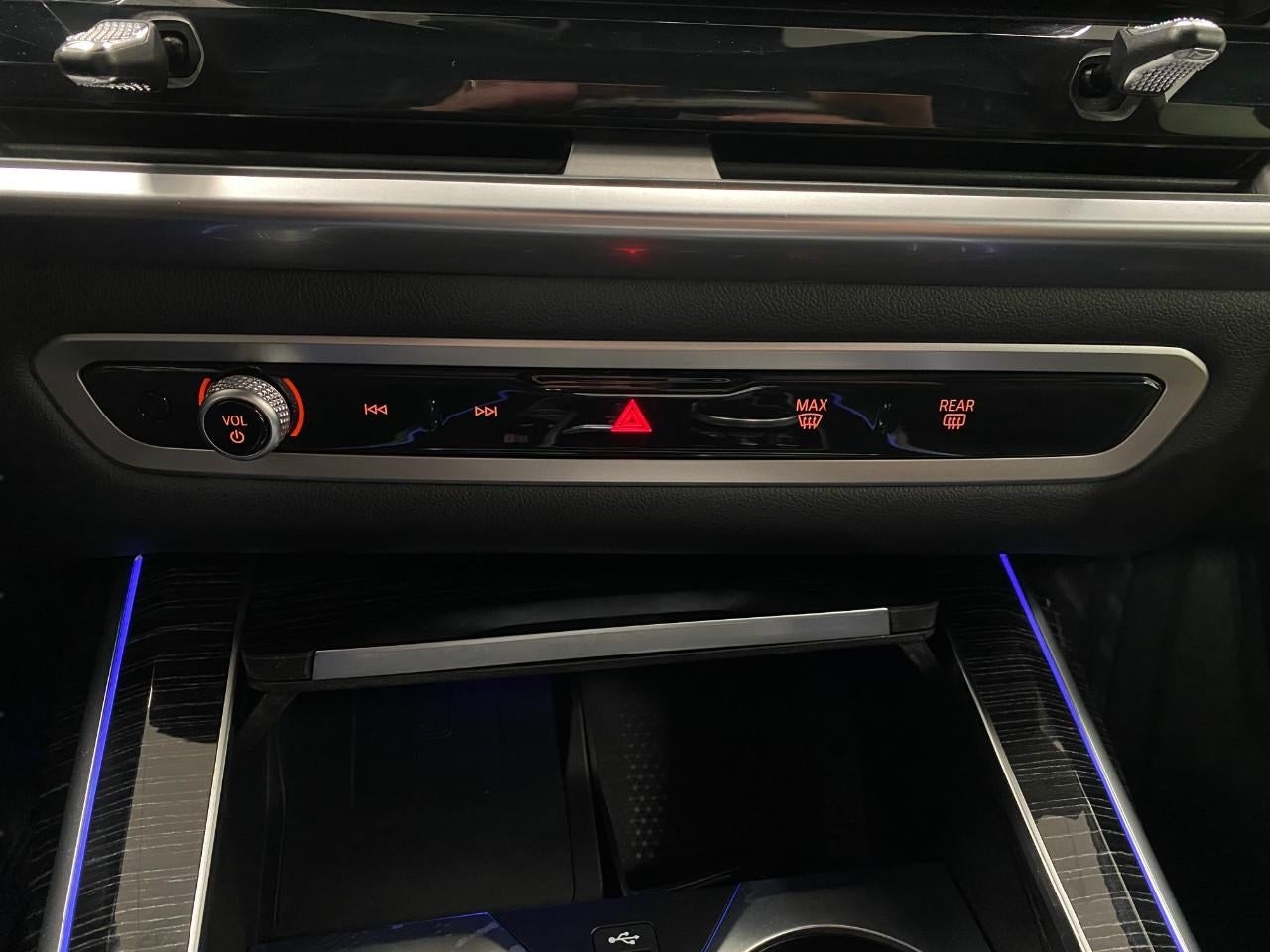 2025 BMW X7 M60i Sports Activity Vehicle