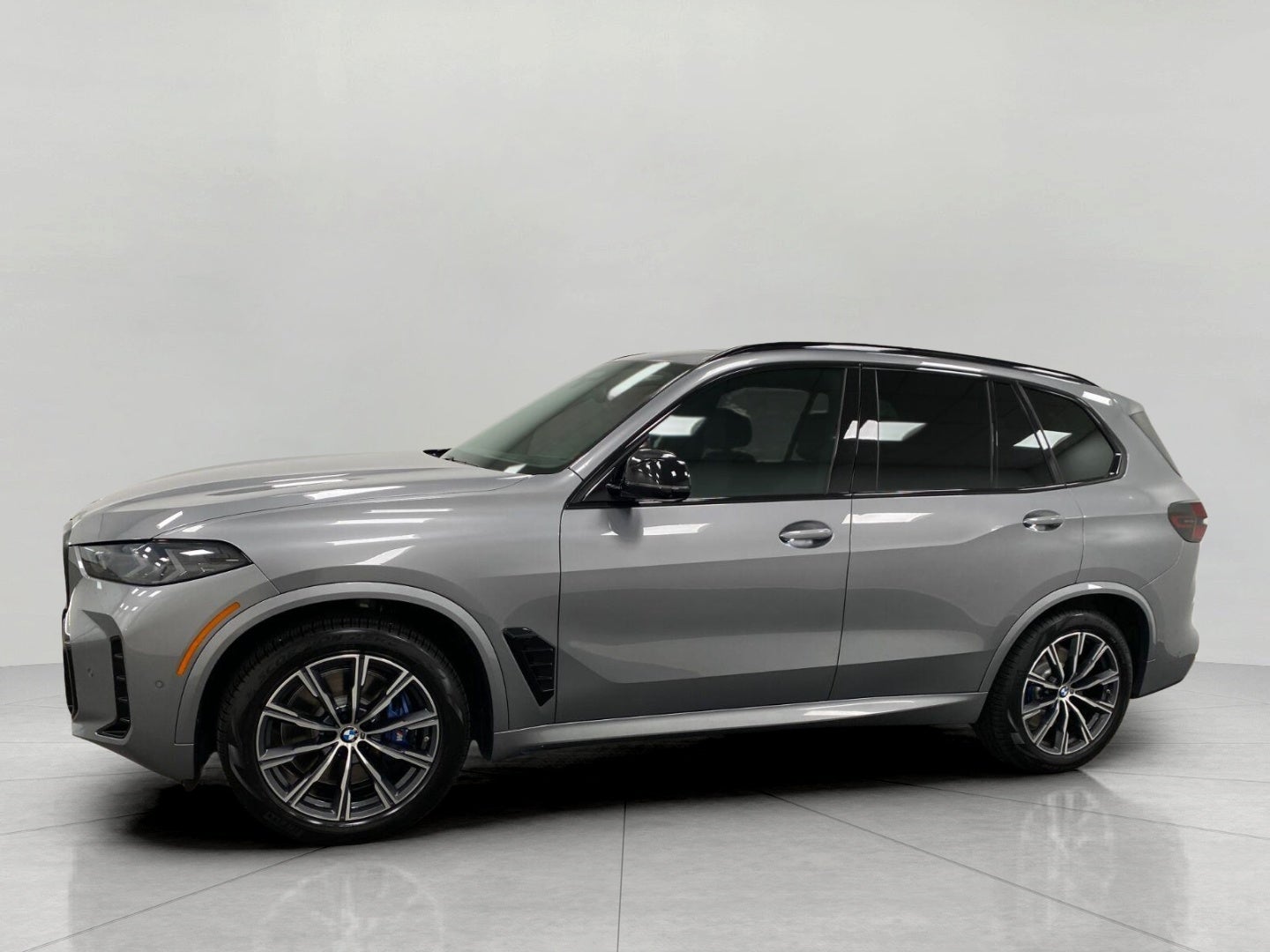 2025 BMW X5 M60i Sports Activity Vehicle