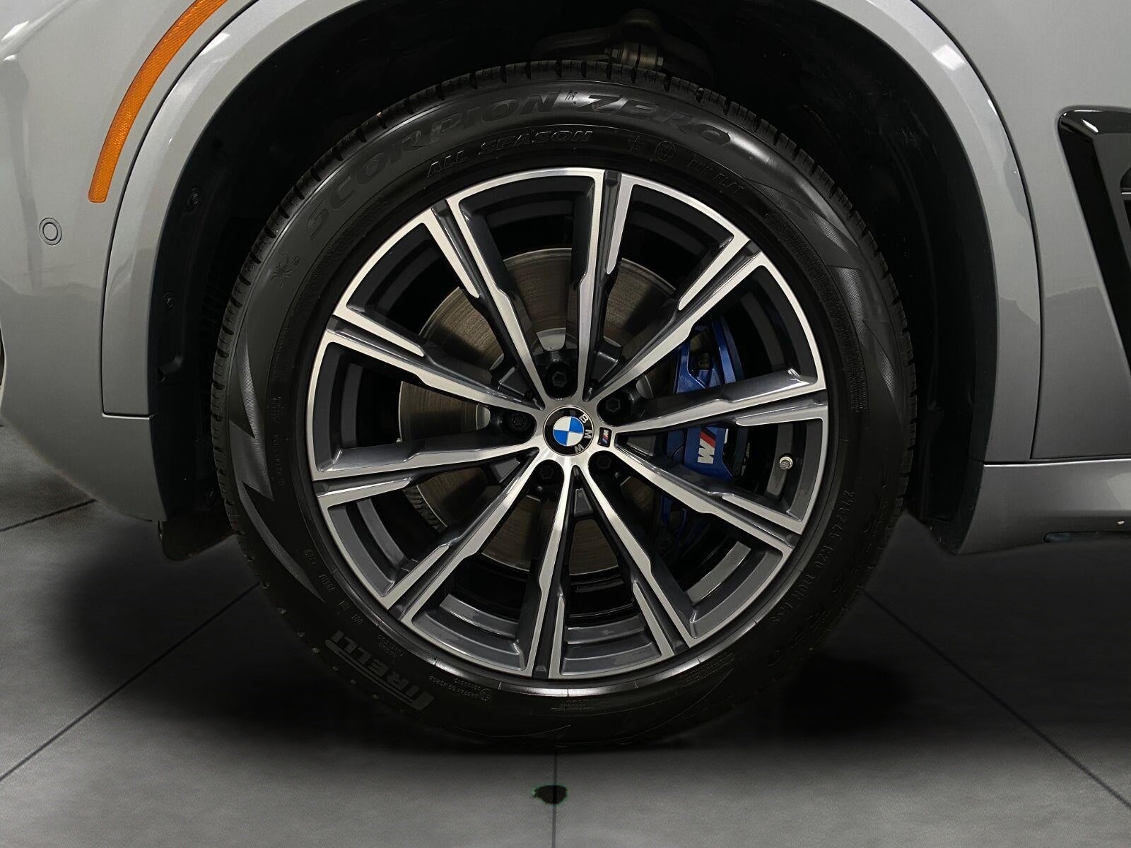 2025 BMW X5 M60i Sports Activity Vehicle