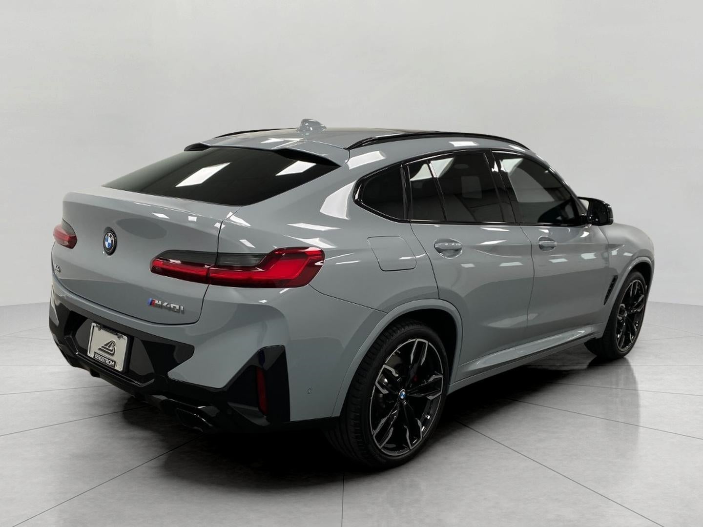 2024 BMW X4 M40i Sports Activity Coupe