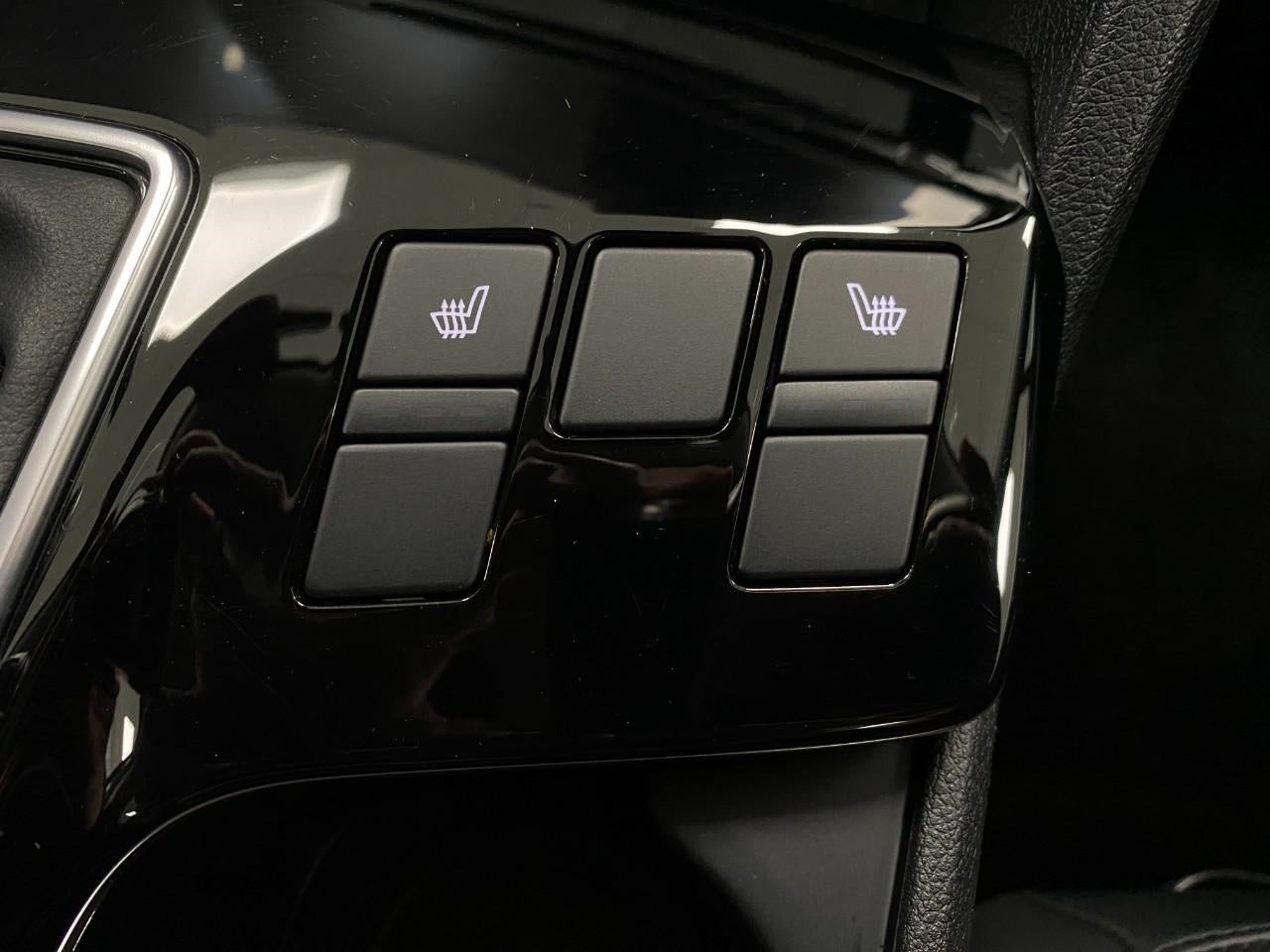 2025 Kia Sportage EX FWD