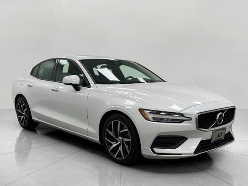 2020 Volvo S60 T6 AWD Momentum