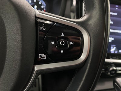 2020 Volvo S60 T6 AWD Momentum