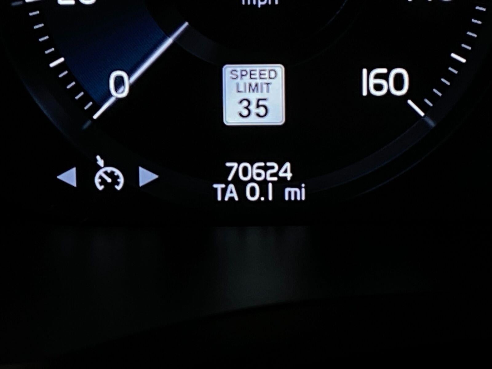 2020 Volvo S60 T6 AWD Momentum
