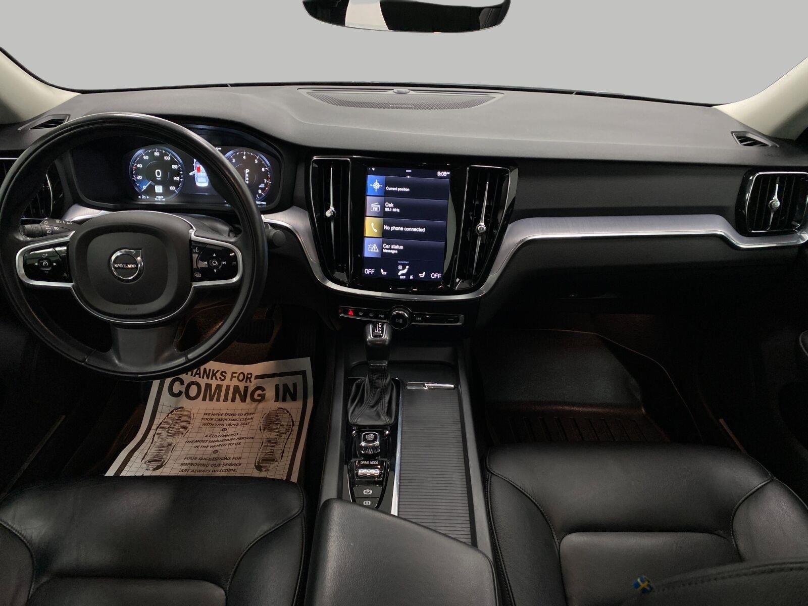 2020 Volvo S60 T6 AWD Momentum