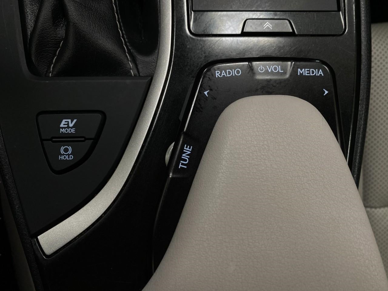 2020 Lexus UX UX 250h AWD