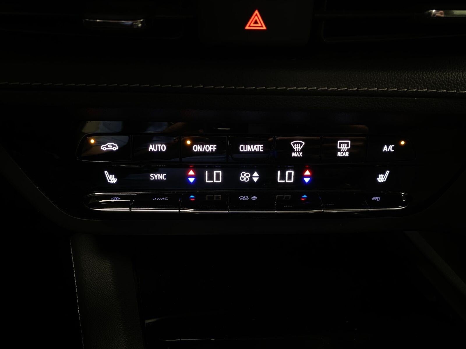 2021 Buick Envision AWD 4dr Essence