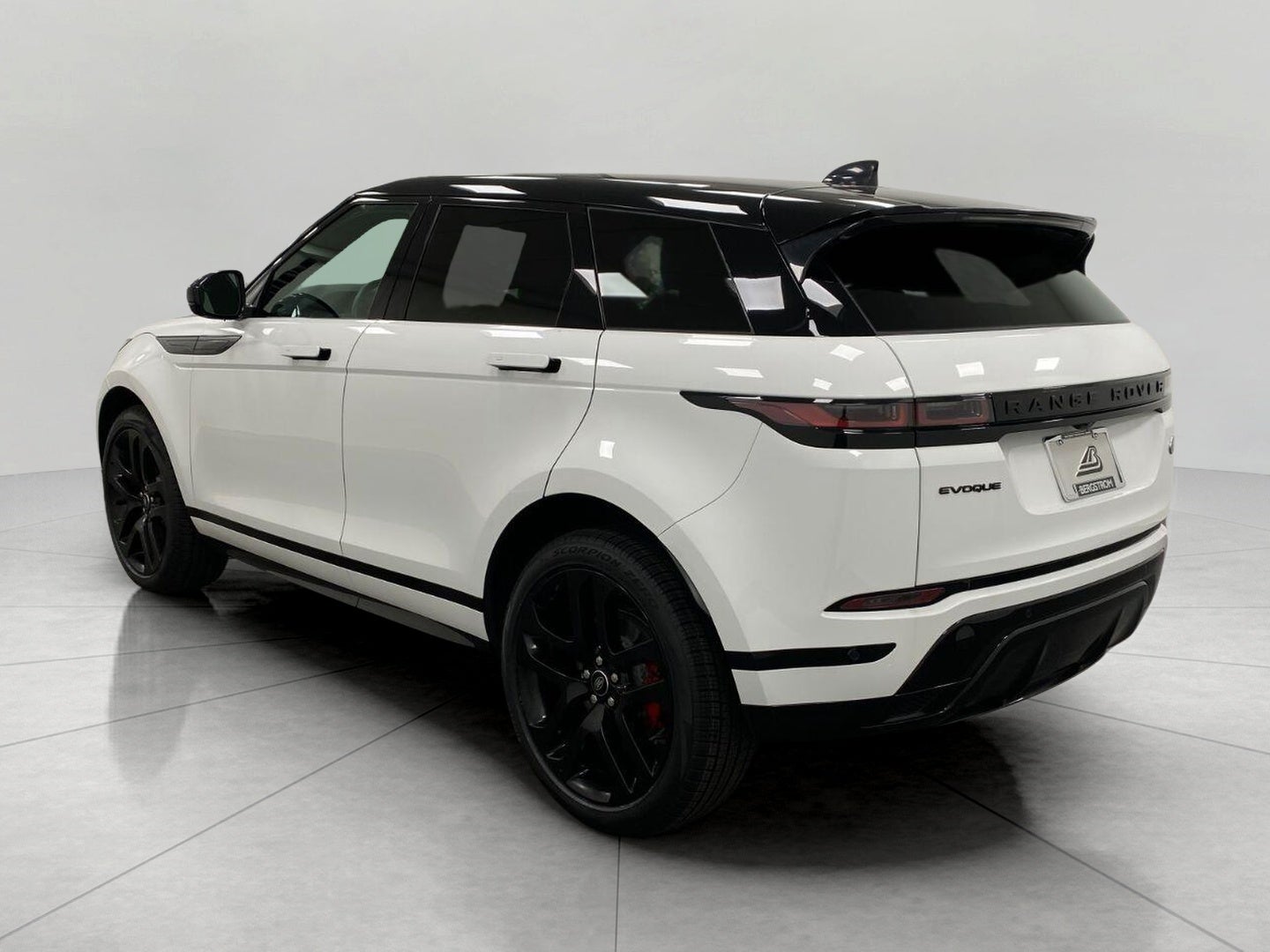 2023 Land Rover Range Rover Evoque R-Dynamic SE AWD