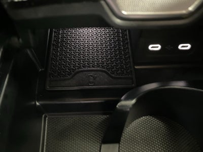 2025 Mercedes-Benz C-Class C 300 4MATIC® Sedan