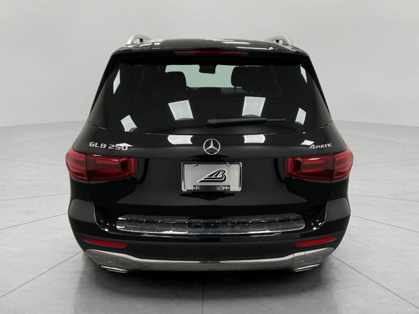 2026 Mercedes-Benz GLB GLB 250 4MATIC® SUV