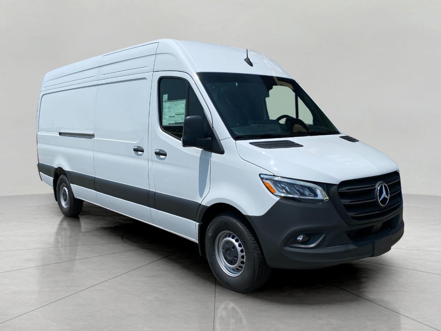 2025 Mercedes-Benz Sprinter Cargo Van 2500 High Roof I4 Diesel HO 170 RWD