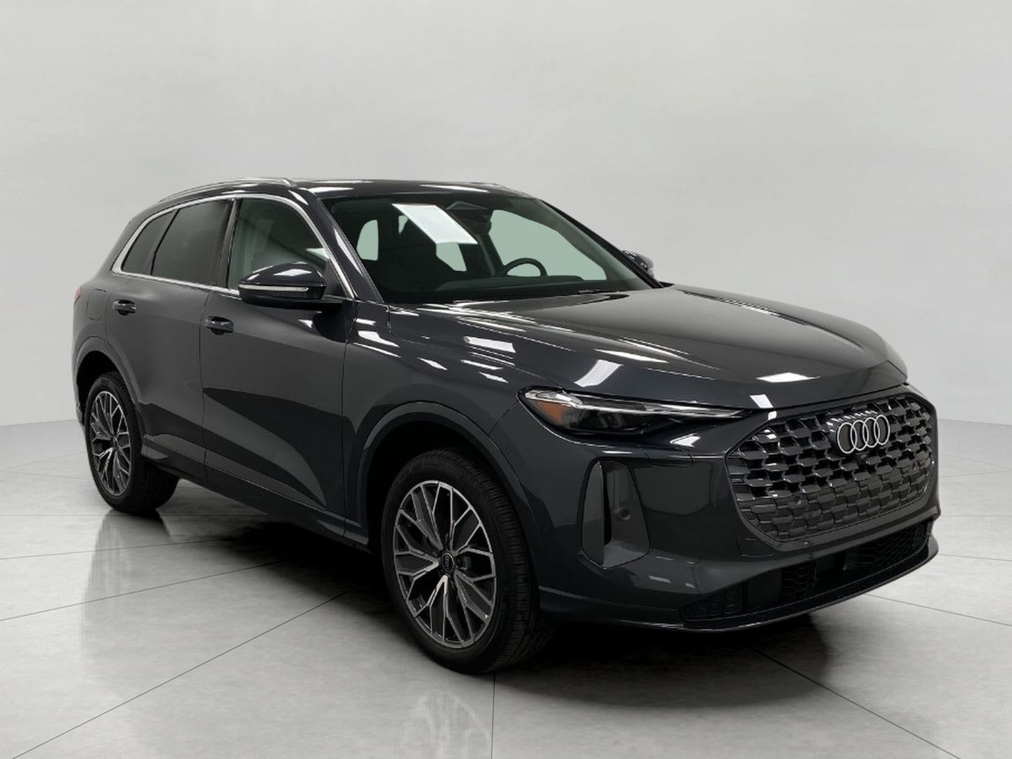 2025 Audi Q5 Premium Plus 2.0 TFSI quattro