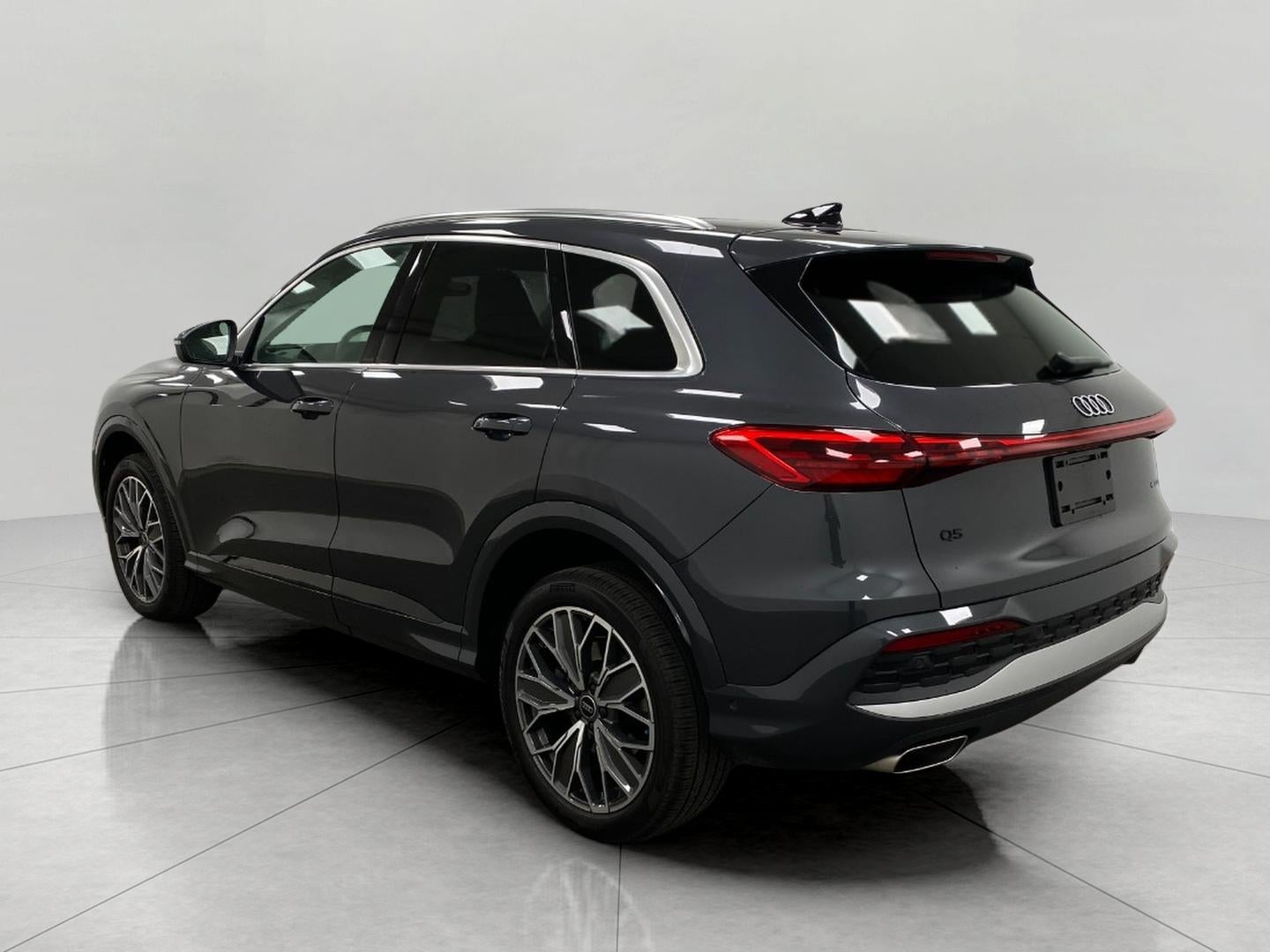 2025 Audi Q5 Premium Plus 2.0 TFSI quattro