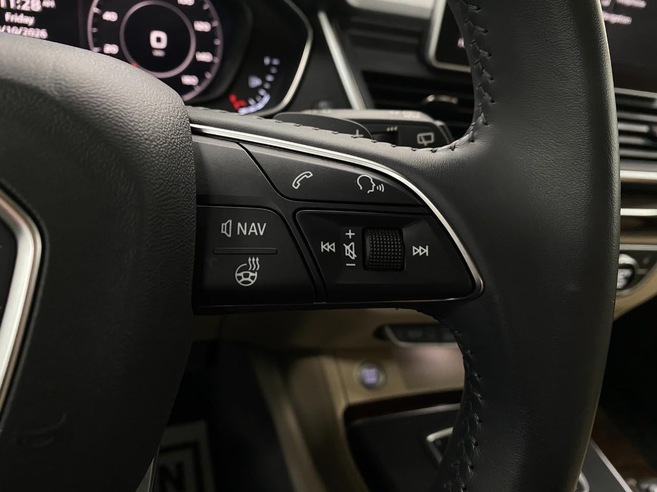 2019 Audi Q5 Premium Plus 45 TFSI quattro