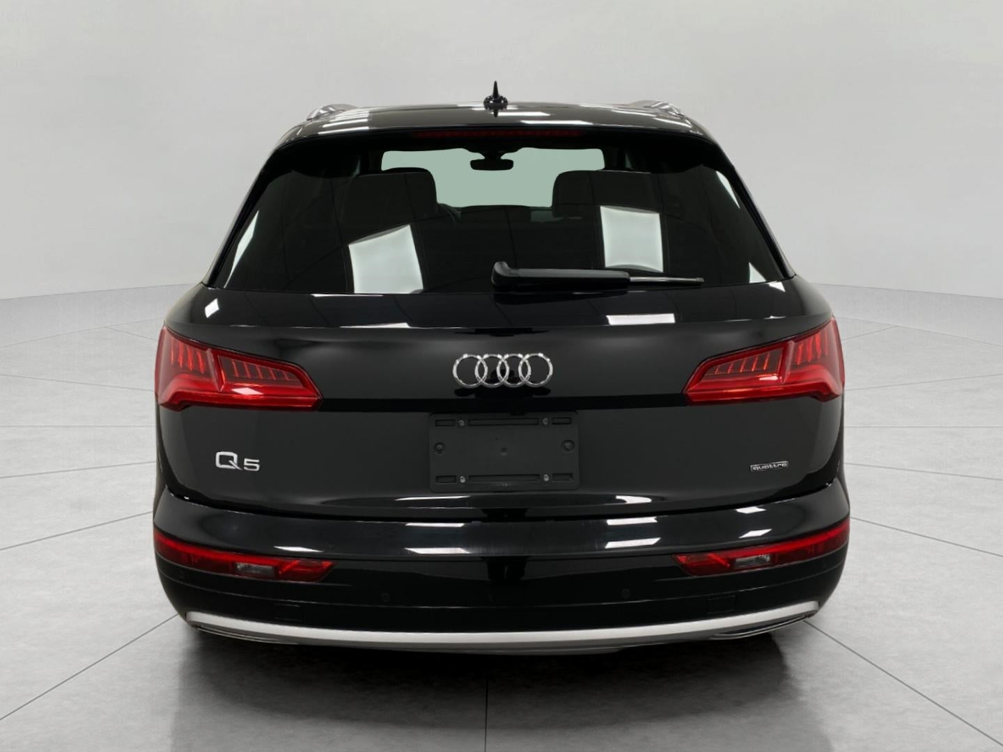 2019 Audi Q5 Premium Plus 45 TFSI quattro