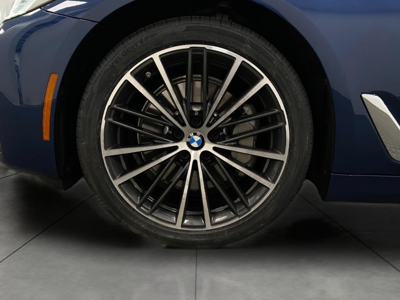 2023 BMW 5 Series 530i xDrive Sedan