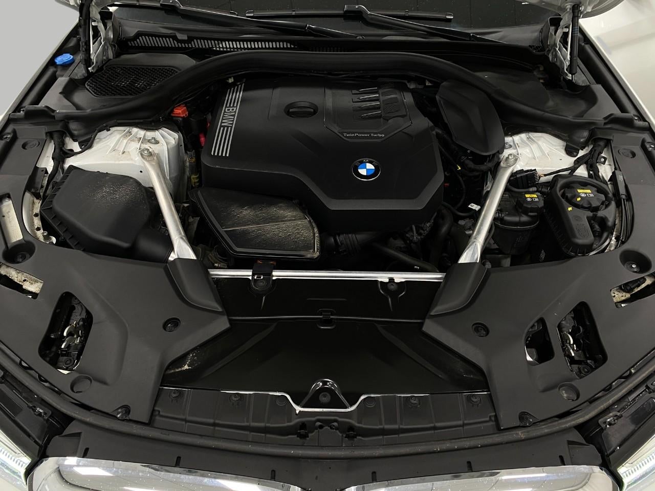 2023 BMW 5 Series 530i xDrive Sedan