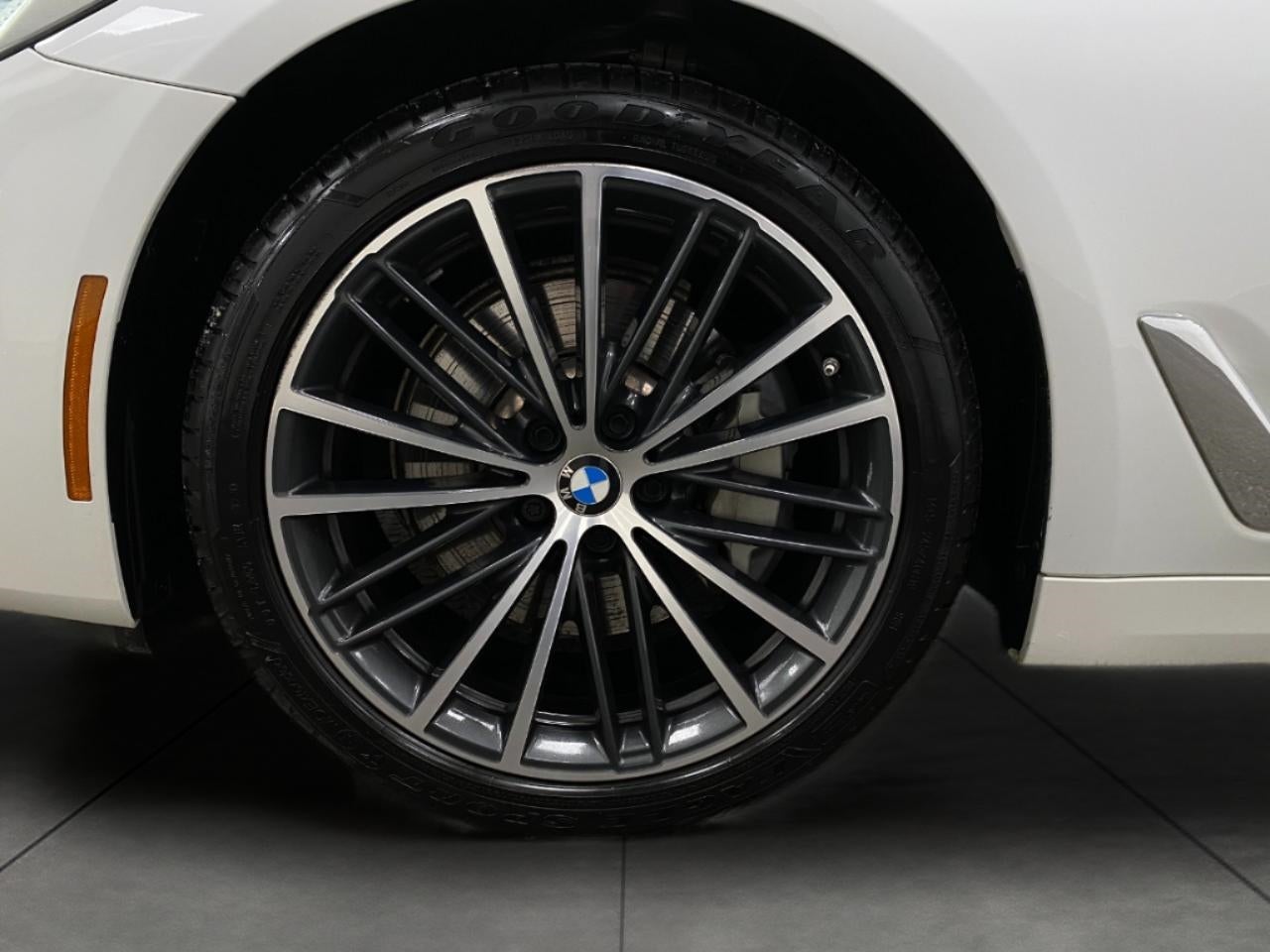 2021 BMW 5 Series 530i xDrive Sedan
