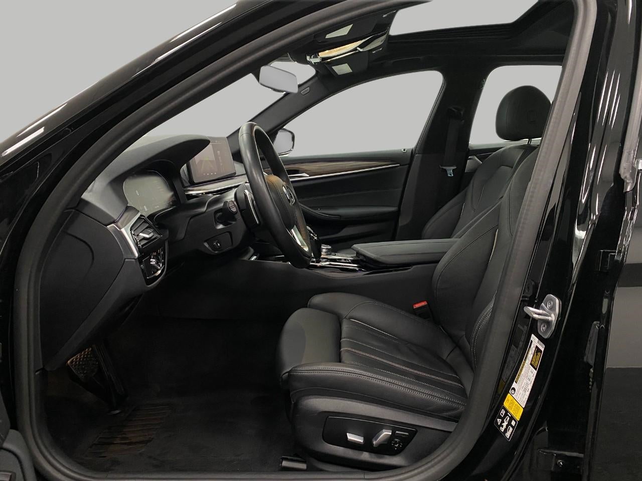 2022 BMW 5 Series 530i xDrive Sedan