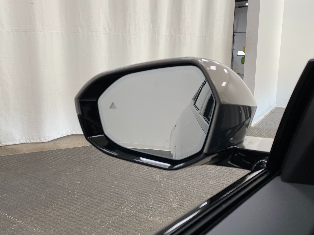 2026 BMW 5 Series 550e xDrive Sedan