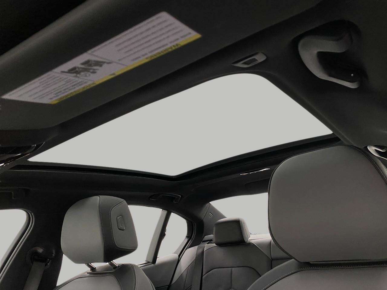 2026 BMW 5 Series 550e xDrive Sedan