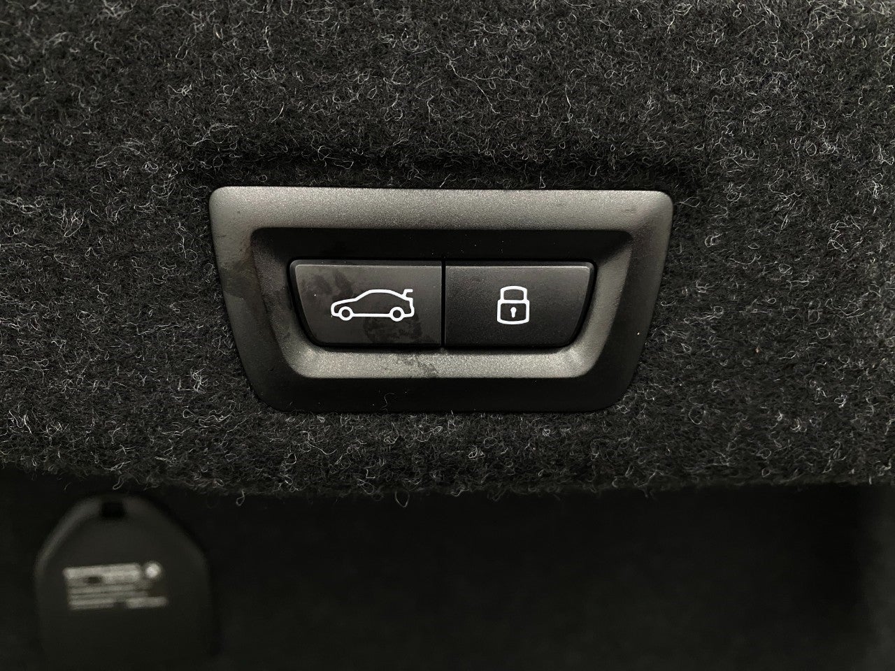 2026 BMW 5 Series 550e xDrive Sedan