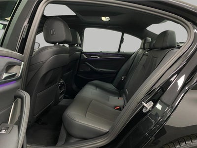 2023 BMW 5 Series 530e xDrive Plug-In Hybrid