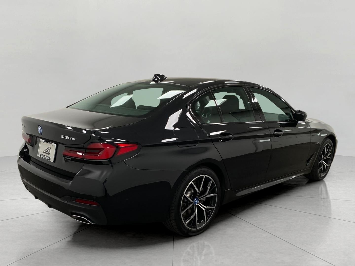 2023 BMW 5 Series 530e xDrive Plug-In Hybrid