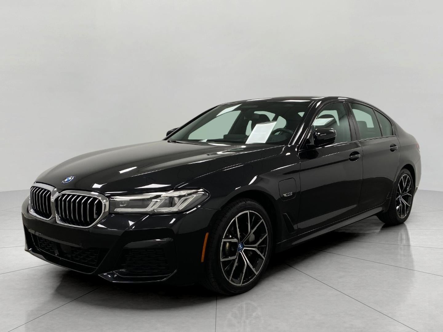 2023 BMW 5 Series 530e xDrive Plug-In Hybrid