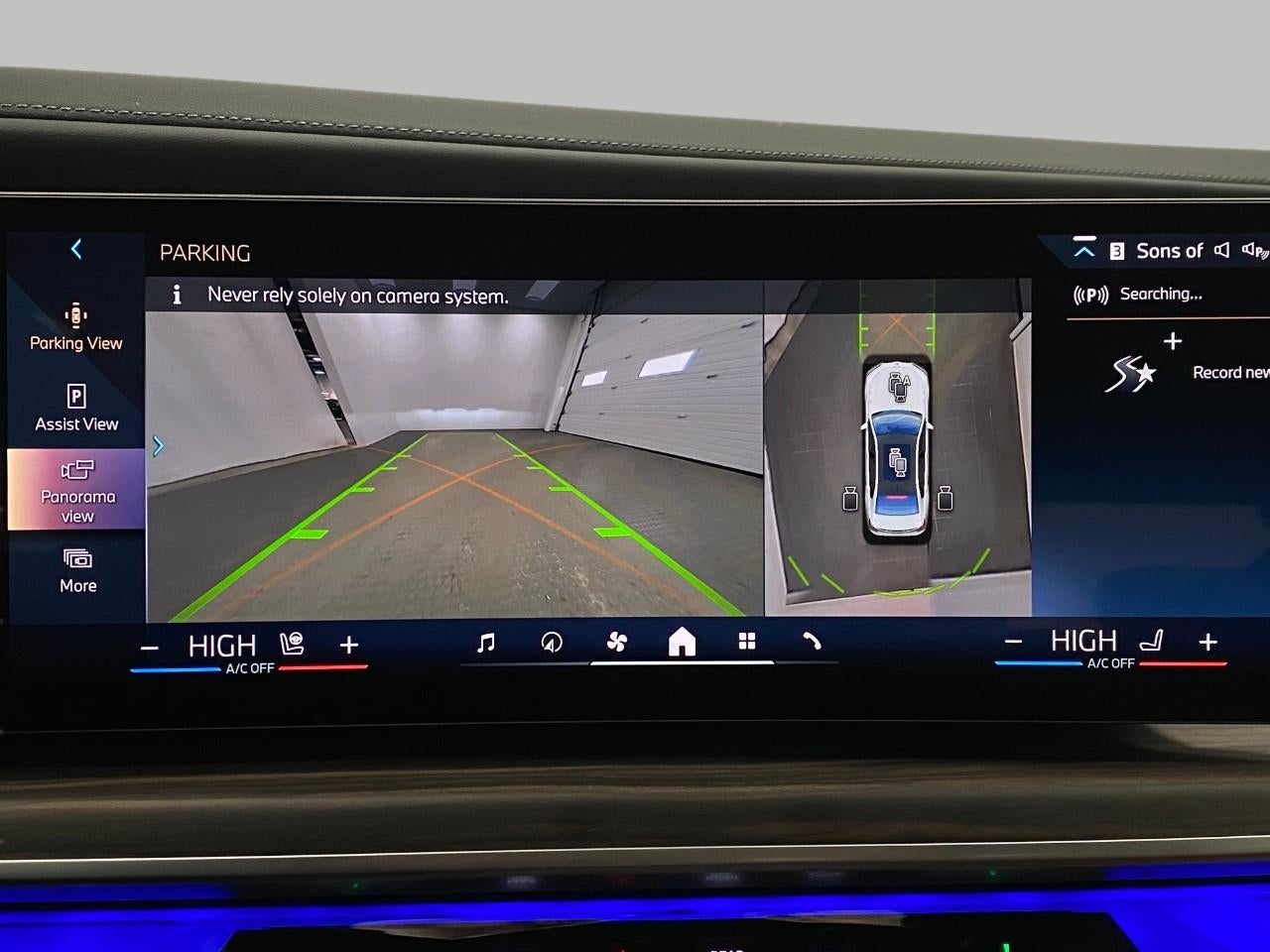 2025 BMW 7 Series 740i xDrive Sedan