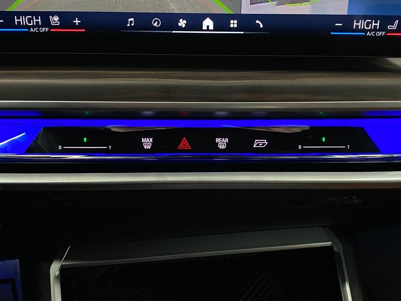 2025 BMW 7 Series 740i xDrive Sedan