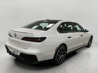 2025 BMW 7 Series 740i xDrive Sedan