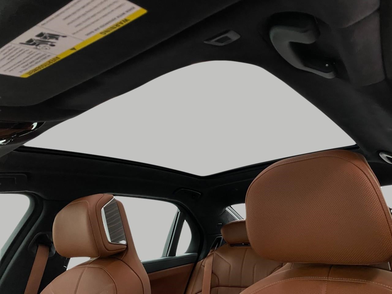 2025 BMW 7 Series 740i xDrive Sedan