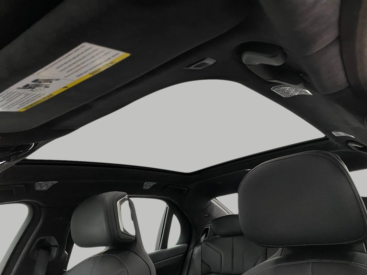 2023 BMW 7 Series 760i xDrive Sedan