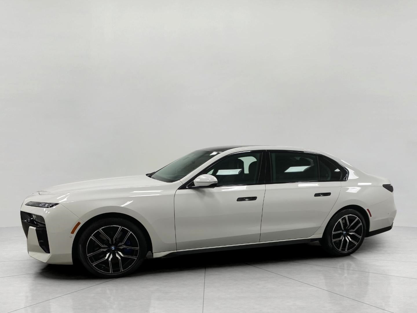 2025 BMW 7 Series 760i xDrive Sedan