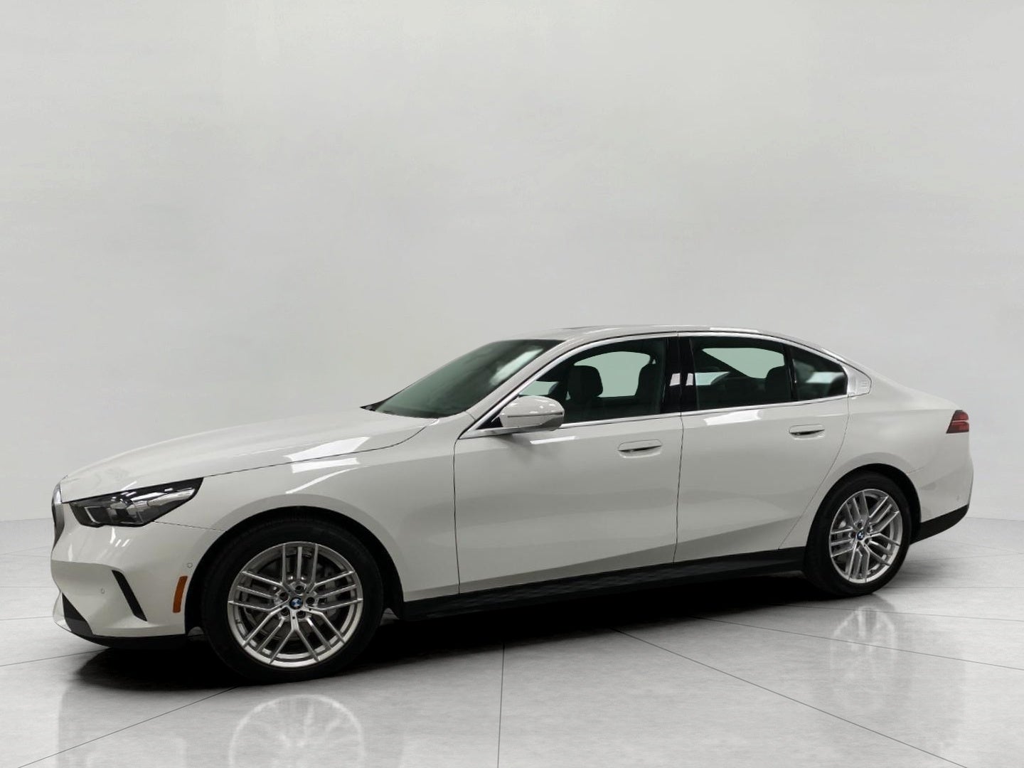 2024 BMW 5 Series 530i xDrive Sedan