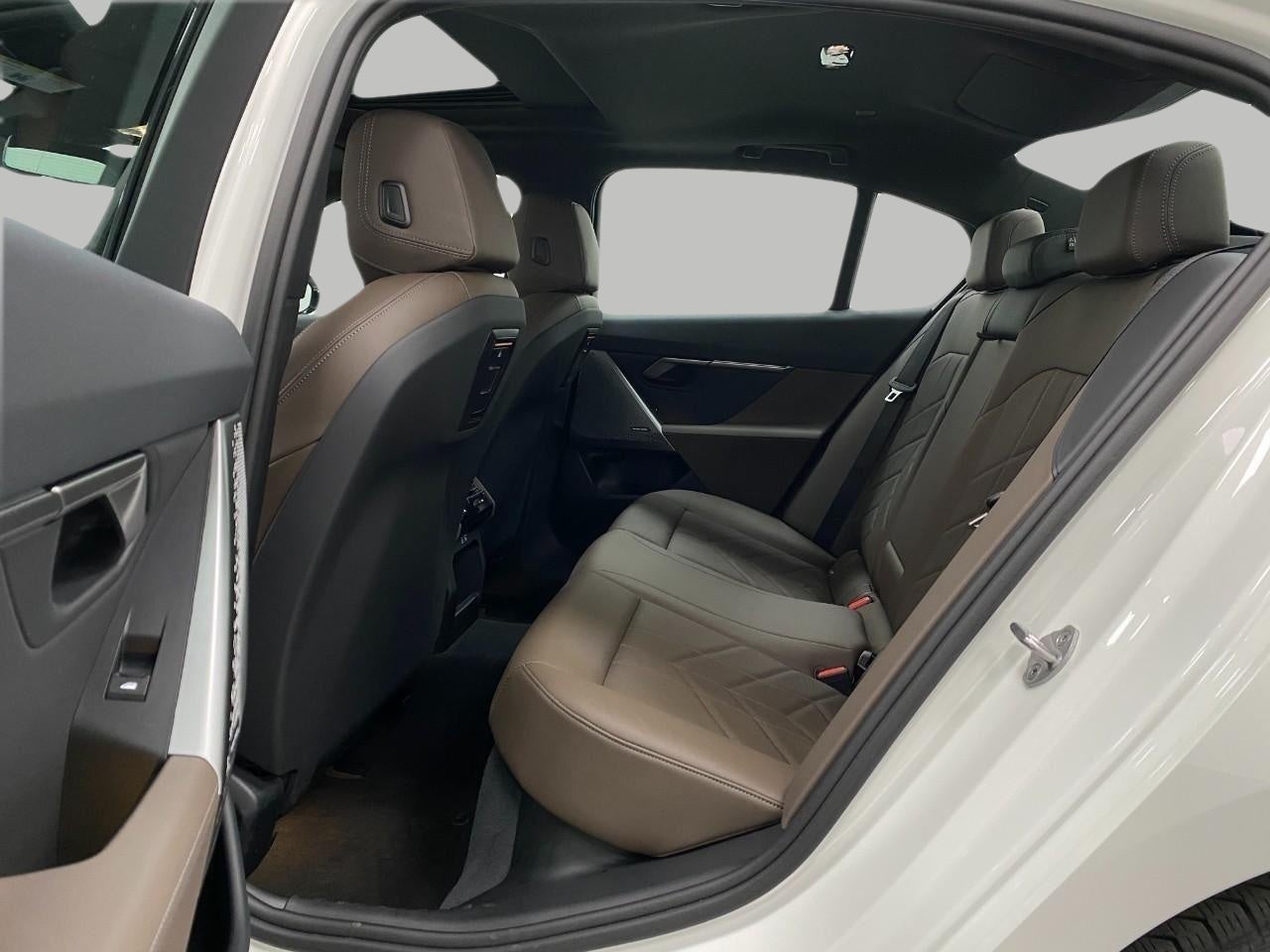 2024 BMW 5 Series 530i xDrive Sedan