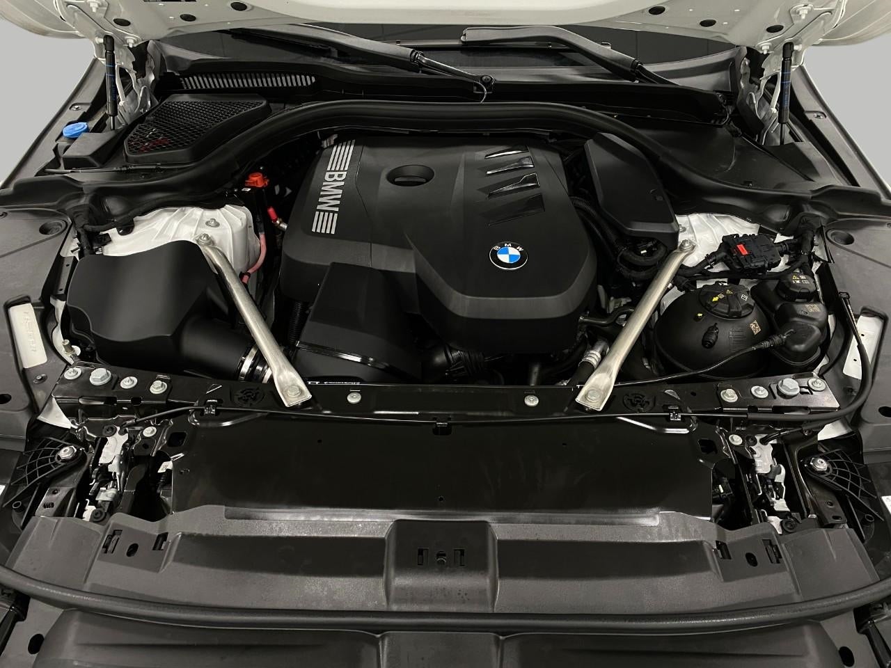 2024 BMW 5 Series 530i xDrive Sedan