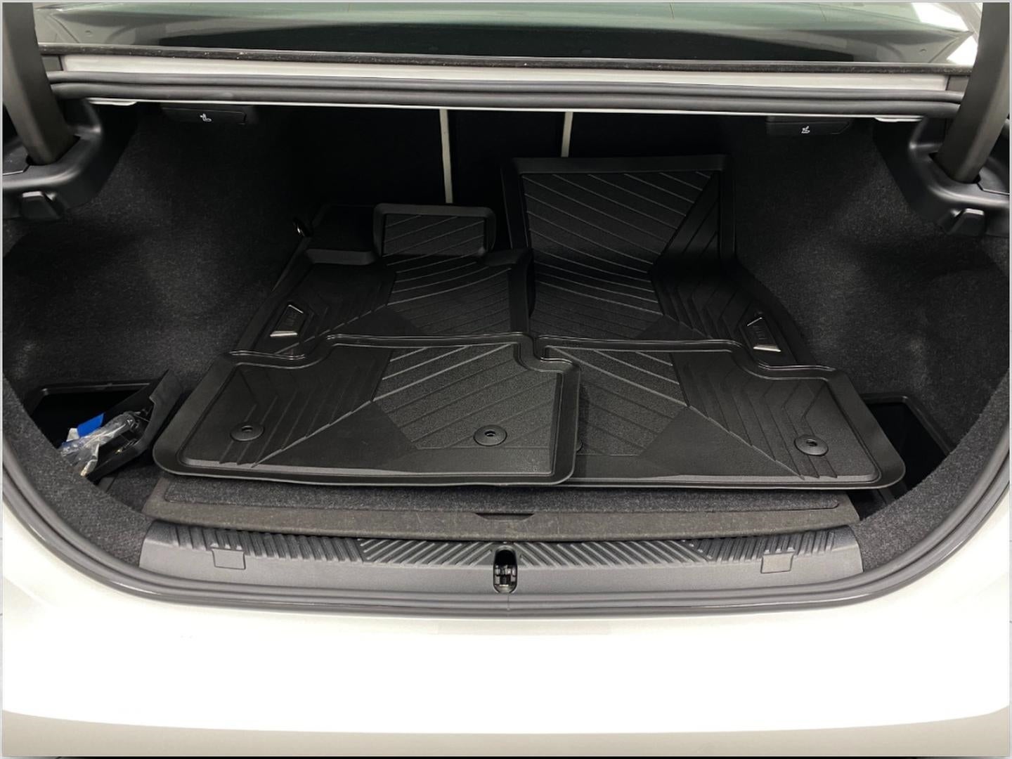 2024 BMW 5 Series 530i xDrive Sedan