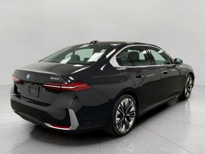 2026 BMW 5 Series 530i xDrive Sedan